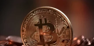 Bitcoin is No Safe Haven in Ongoing Banking Turmoil