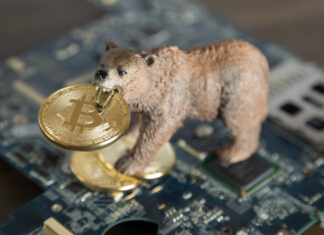 Bitcoin Bears Hold Strong At $27.5K: Indicators Show Risk of Downside Break