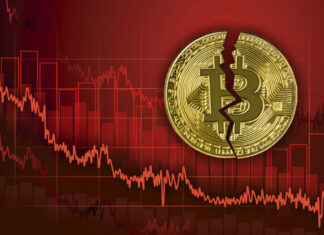 Warning! Bitcoin Technical Pattern Preceding Major Price Declines Returns as BTC Hangs Near $25K